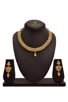 Gold necklace-sets 2