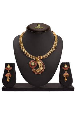 Gold crystal necklace-sets 2