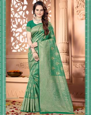 Green woven silk saree with blouse 1