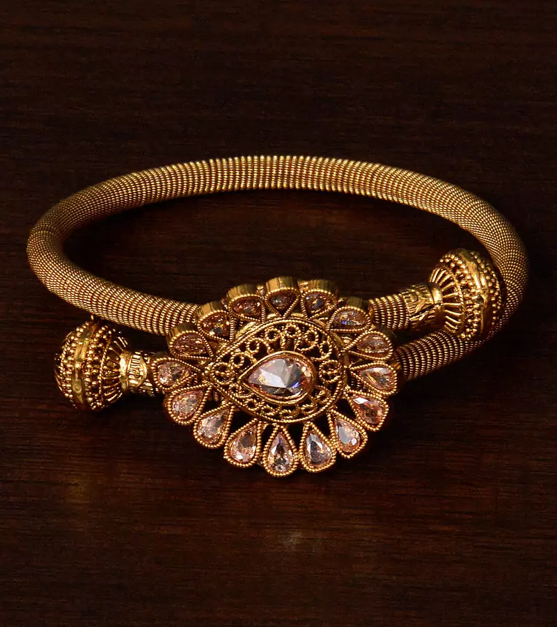 Copper Made Gold Plated Kundan Embellished Designer Bracelet BD335