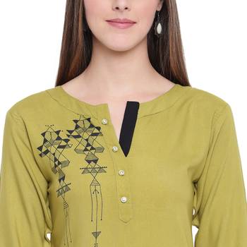 Green printed rayon kurtas-and-kurtis 5