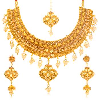 Yellow diamond chokers 1