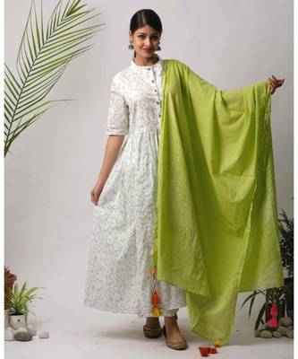 White hand block printed cotton kurtis 1