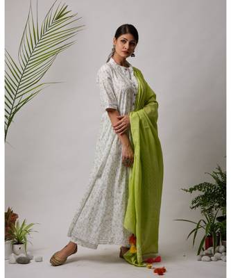 White hand block printed cotton kurtis 2