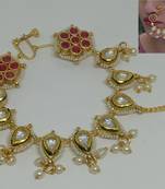 White pearl nose-ring