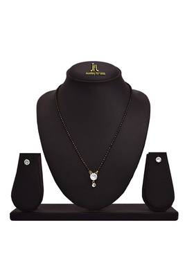 Gold diamond mangalsutra 2