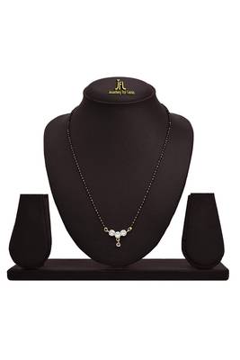 Gold diamond mangalsutra 2