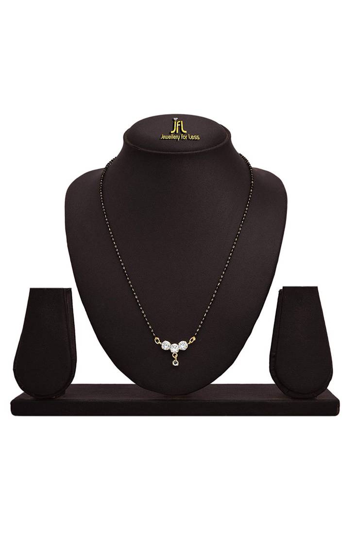 Gold diamond mangalsutra