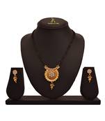 Gold diamond mangalsutra