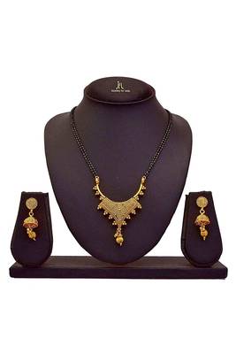 Gold mangalsutra 3