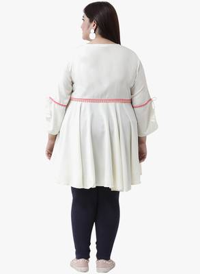 Women's White Printed Tunics 2