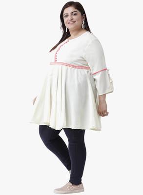 Women's White Printed Tunics 3