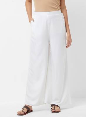 Women's Soild White Flarred Palazzo 2
