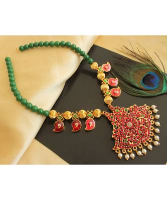 Beautiful Kemp Green Pearl Designer Necklace Set 1