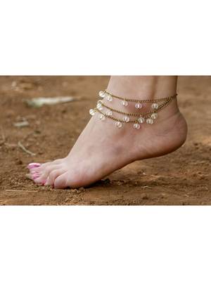 Gold anklets 1