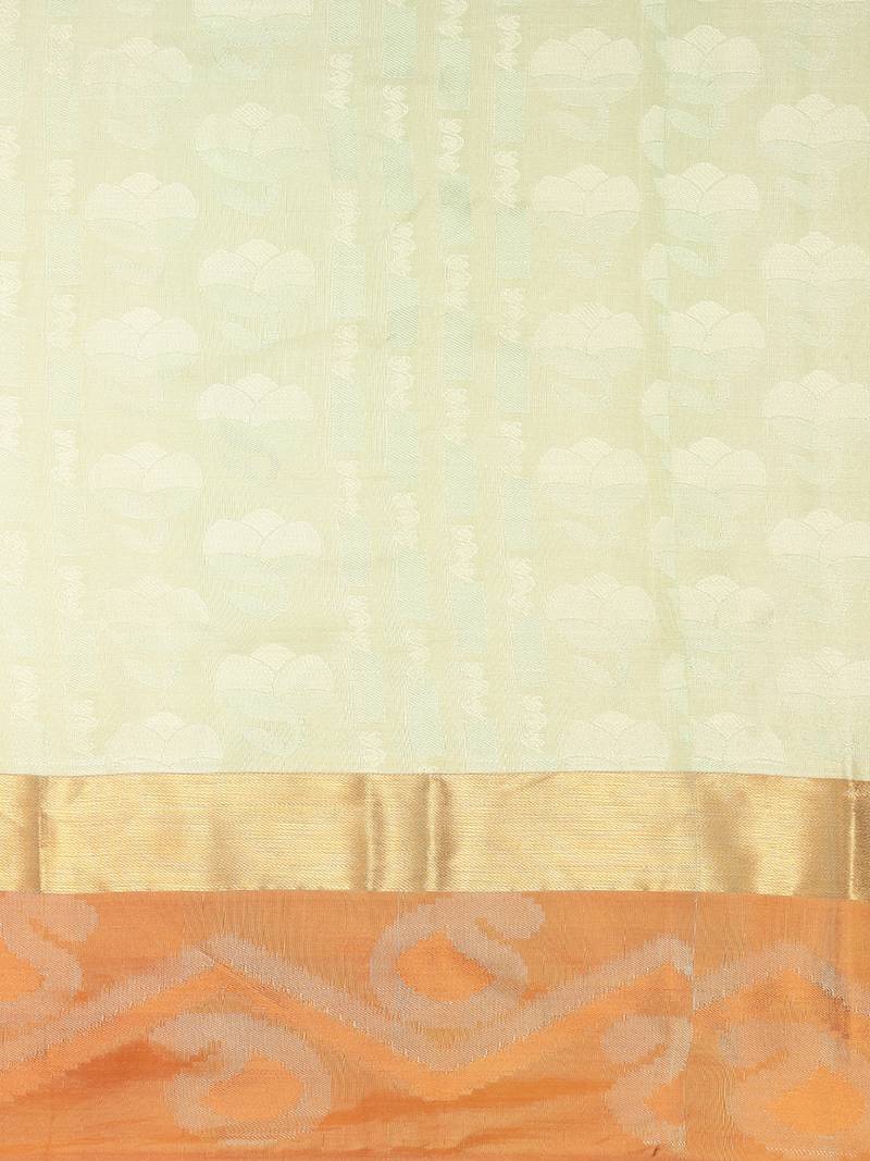 CLASSICATE from the house of The Chennai Silks Women's Green Kanjivaram Silk Saree With Running Blouse