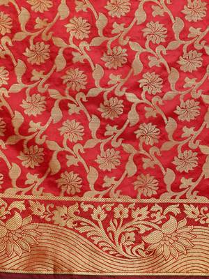 Red woven banarasi silk saree with blouse 3