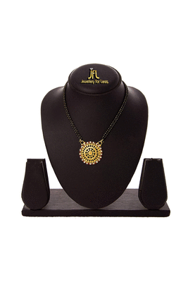 Yellow diamond mangalsutra 2