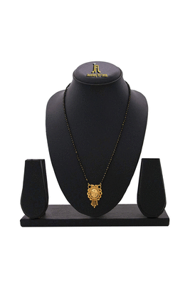 Yellow mangalsutra 2