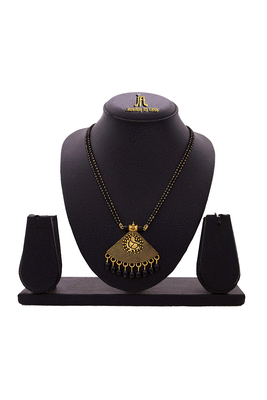 Yellow mangalsutra 2