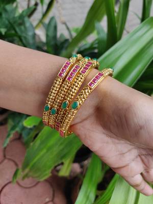 Gold stone bangles 1