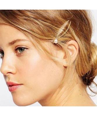 Stylish Pearl Hairpin 2