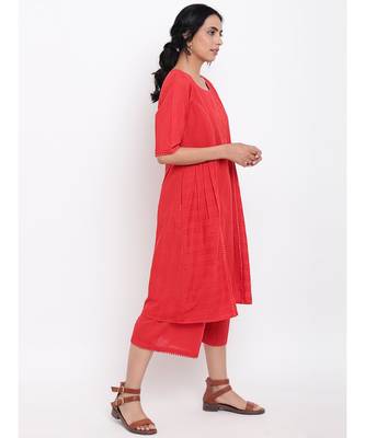 Red Side Gathers Kurta-Pant 2