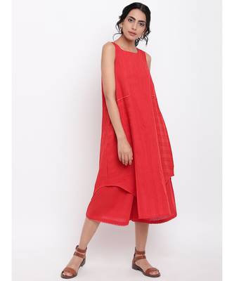 Red Panelled Kurta-Pant 6