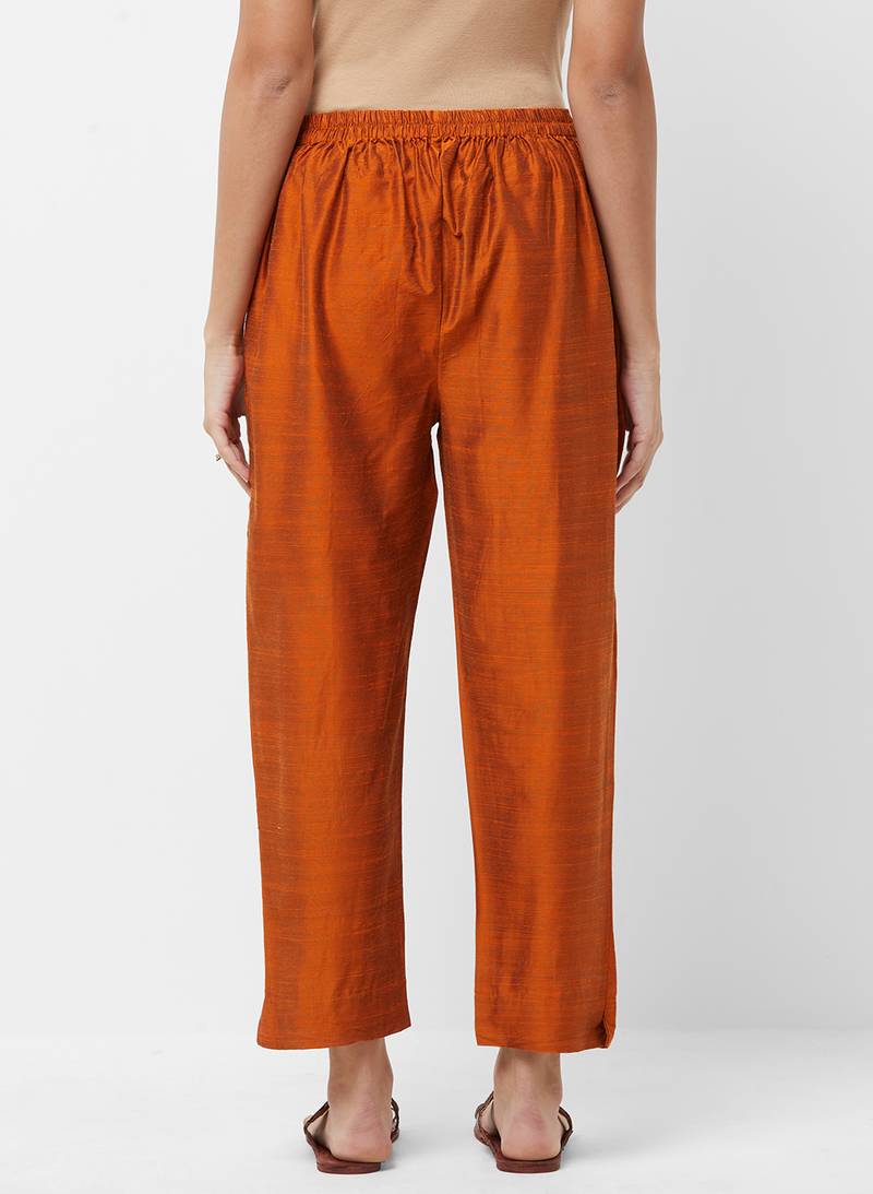 Women's Solid Red Casual Pants PAYAL ENTERPRISE 3006563