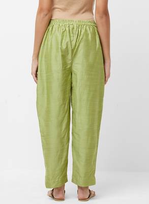 Women's Solid Green Casual Pants 2
