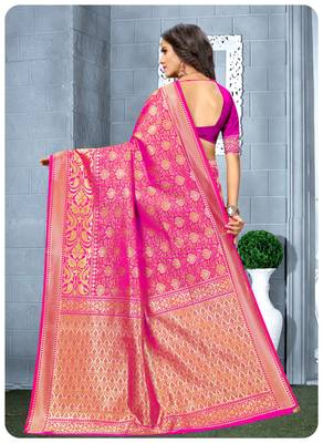 Rani pink woven silk blend saree with blouse 3