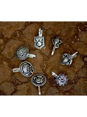 Silver nose-ring 1