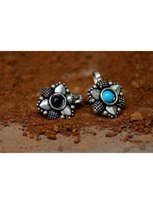 Silver nose-ring 1