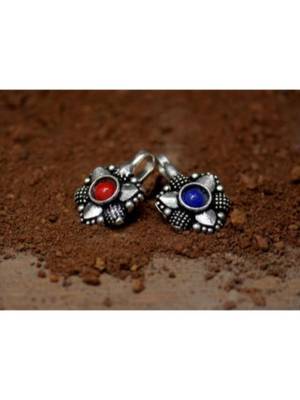 Silver nose-ring 1