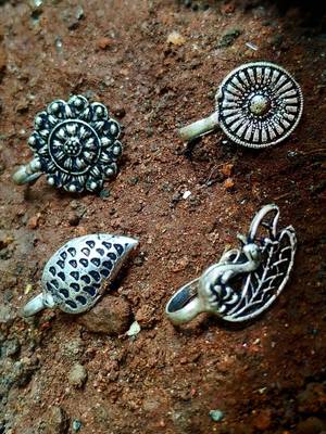 Silver nose-ring 1