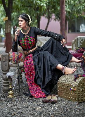 Black resham embroidery cotton semi stitched lehenga 2