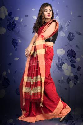 Currant Red Blended Cotton Saree With Woven Pallu 2
