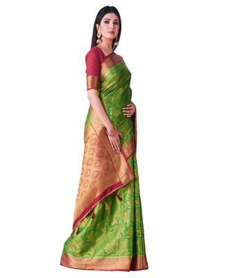 Green Woven Art Silk Saree With Blouse 2