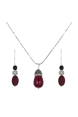 Silver onyx pendants 1