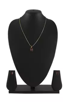 Gold crystal pendants
