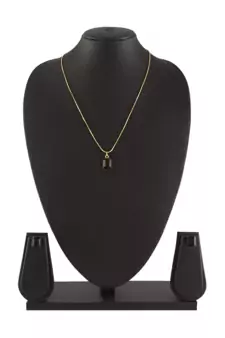 Gold crystal pendants