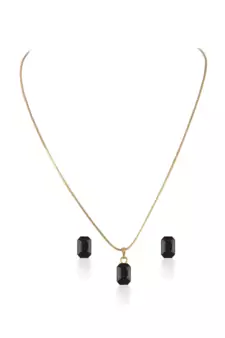 Gold crystal pendants