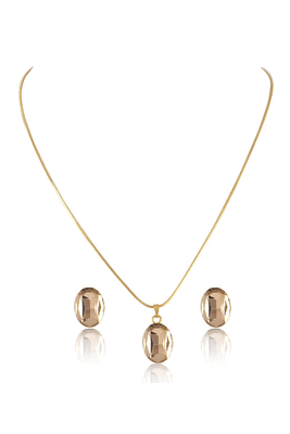 Gold crystal pendants 3