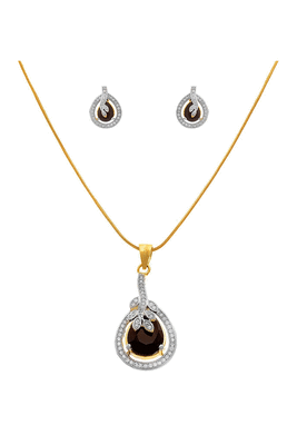 Gold diamond pendants 1