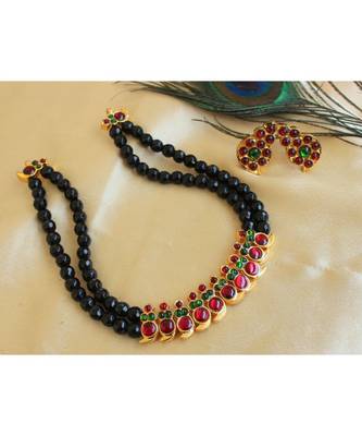 Beautiful Black Agates Kemp Green Mango Designer Necklace Set 1
