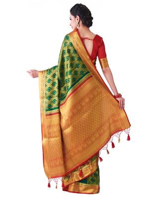 Green Woven Art Silk Saree With Blouse 3