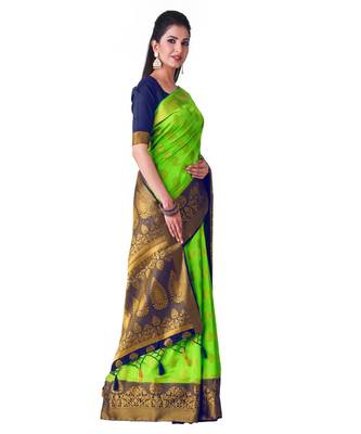 Green Woven Art Silk Saree With Blouse 2
