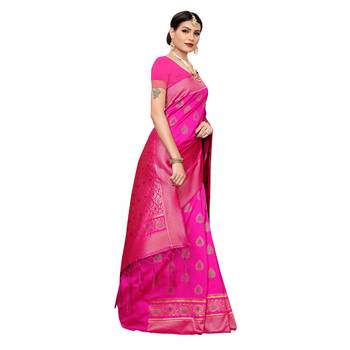 Pink woven cotton silk saree with blouse 3