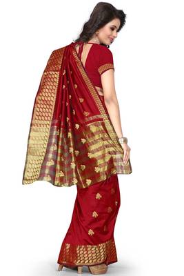 Red woven cotton saree with blouse 2