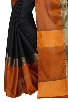 Black woven pure cotton saree with blouse 5